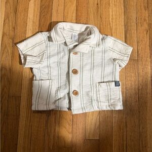 Modern Moments 3/6 Pinstripe button down top